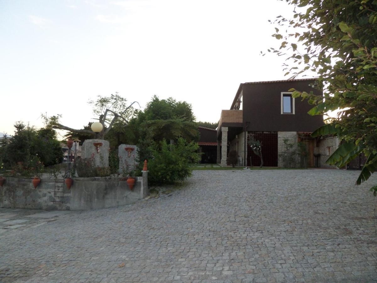 Casal de S.Romão do Meio Guimarães Exterior foto
